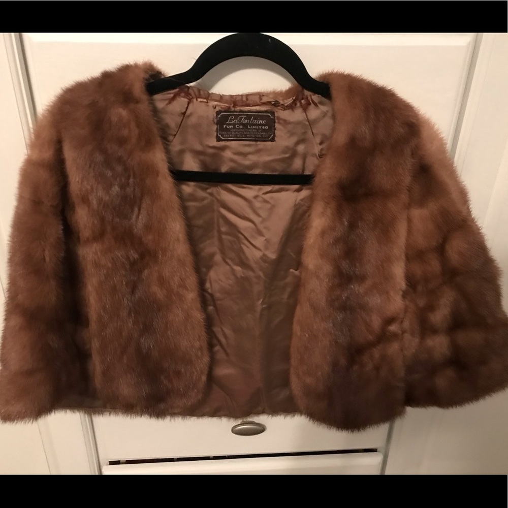 Authentic Fur Caplet - Picture 2 of 5